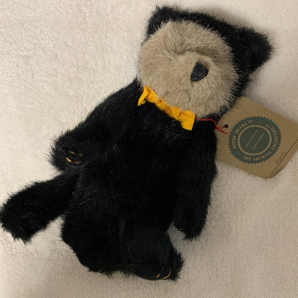 Boyds Bears "Puck" in Cat Suit